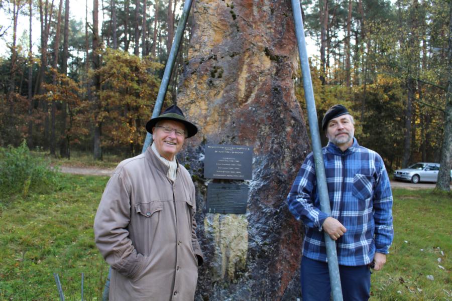 Mahnmal beim Bombodrom in Siegenburg 2017